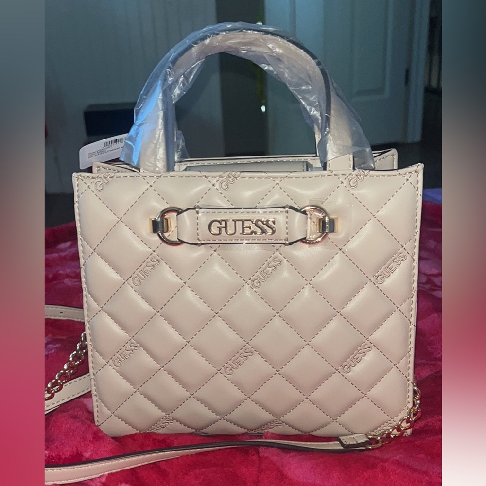 Guess purse